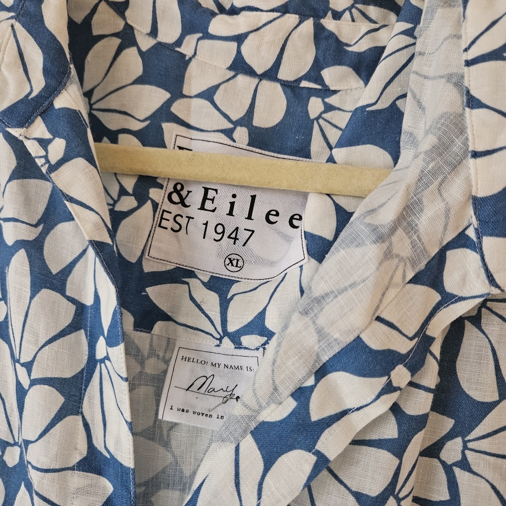 Frank & Eileen Blue and White Linen Shirt